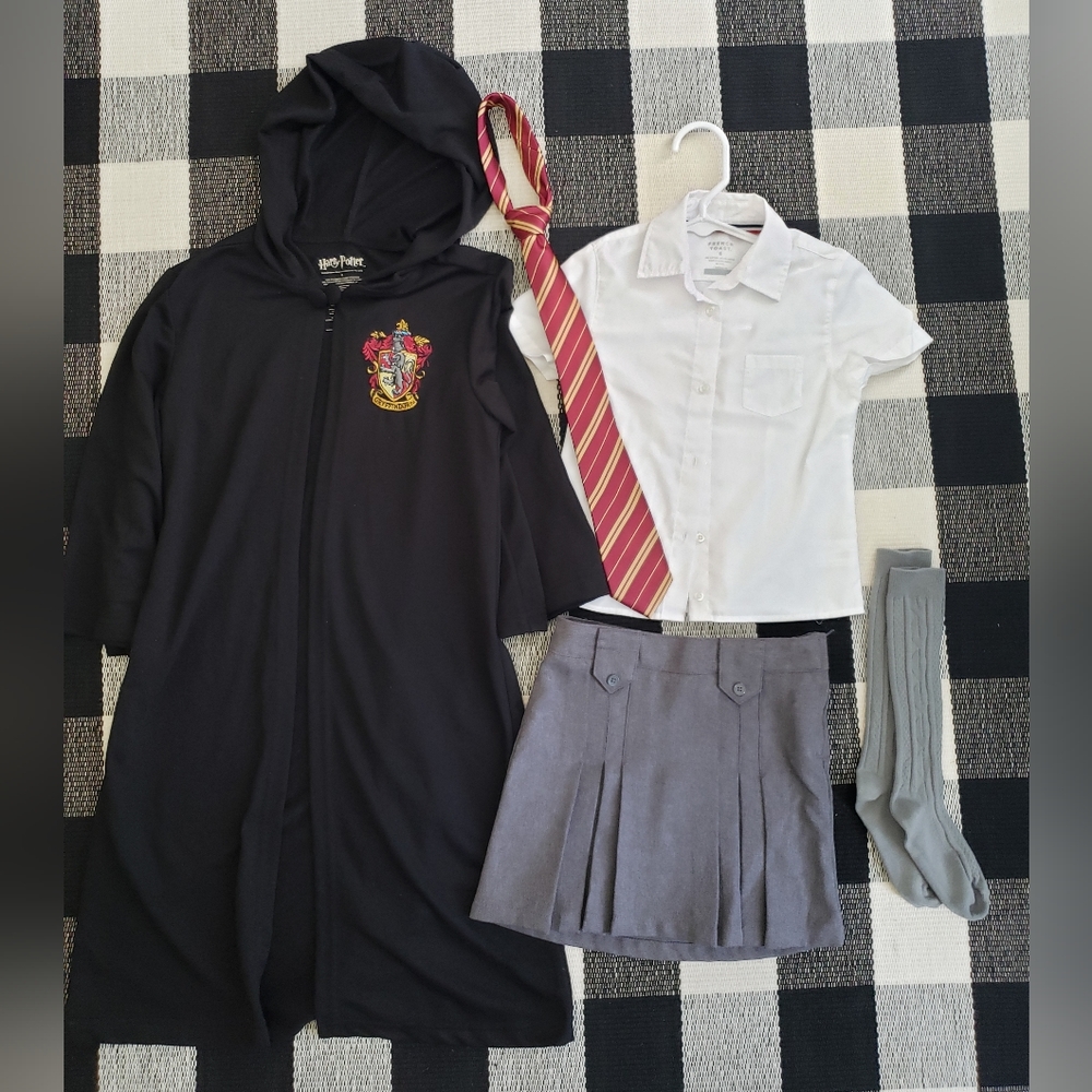 Harry Potter Hogwarts costume, girls (S/6)